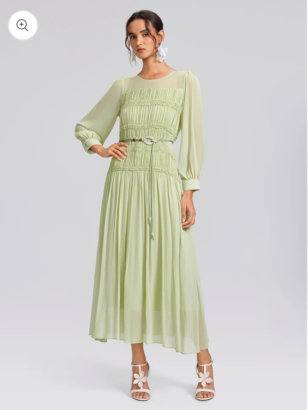 NWT Rich Radi Q's Smocked Pleated Dress With Belt Size Large $299 Light Green